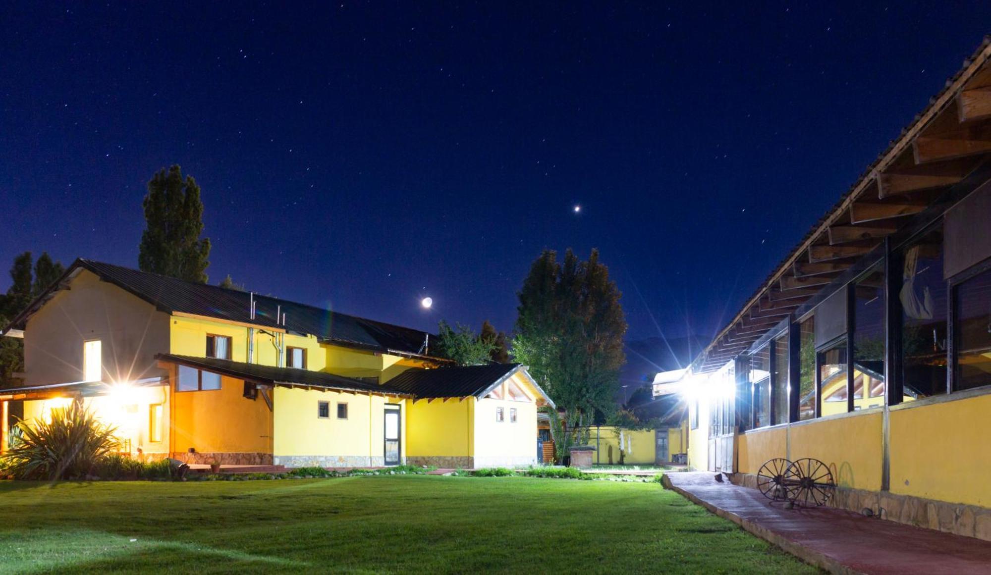 Corinto Hostel El Bolsón Extérieur photo
